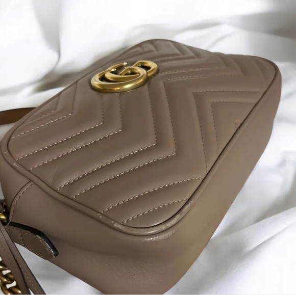 Gucci Marmont Crossbody - Picture 9 of 10